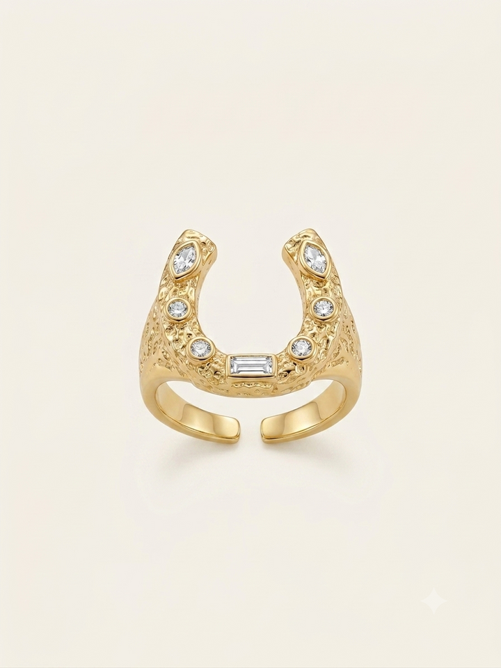 Aura Horse-shoe Ring