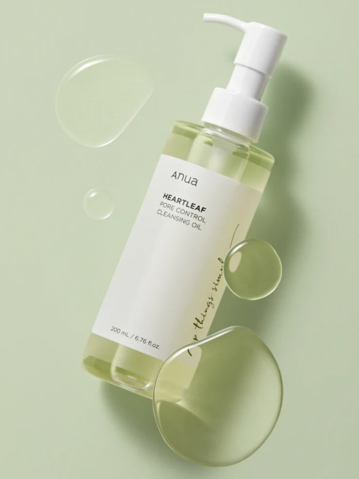 Anua Heartleaf Pore Control Cleansing Oil