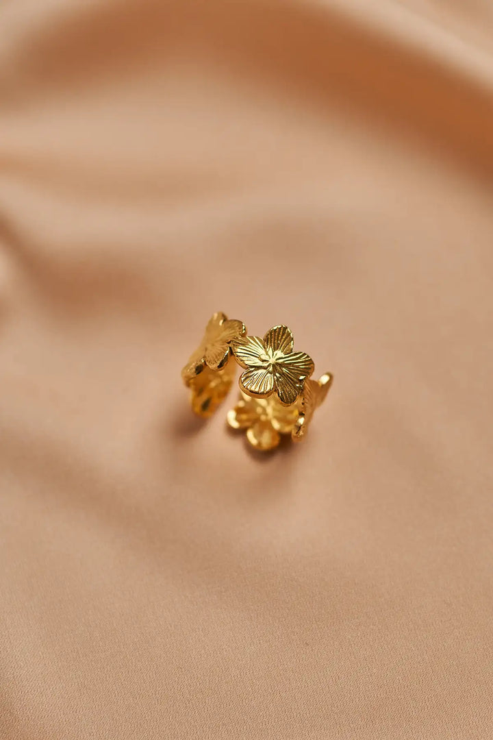 Blossoms Ring